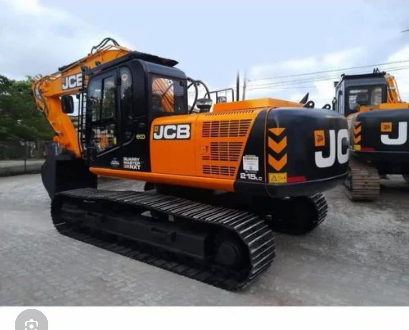CAT 320D2 excavator